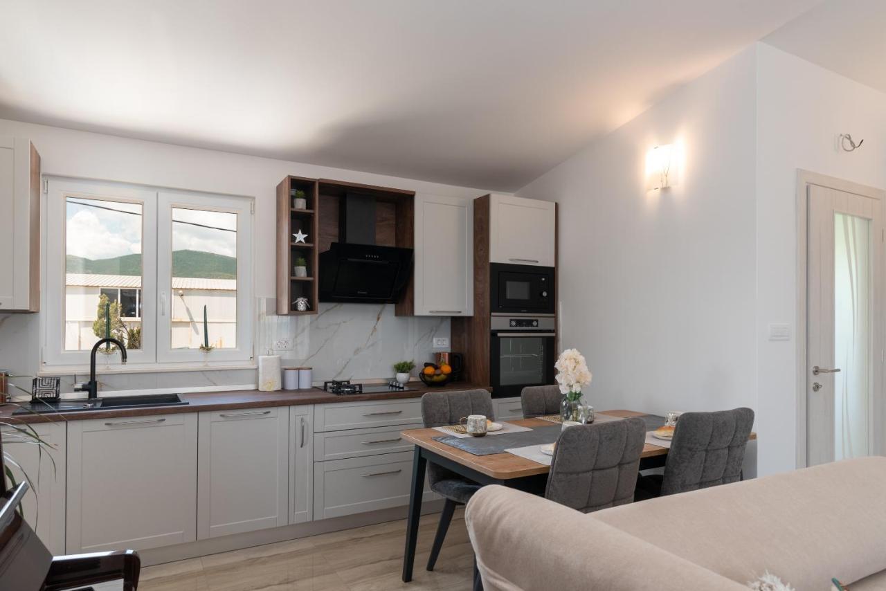 Amazing Sea View Apartment- Romantica * Kastel Stafilic