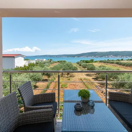 Amazing Sea View Apartment- Romantica Kaštel Štafilić Exterior foto