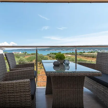 Amazing Sea View Apartment- Romantica Kaštel Štafilić Exterior foto