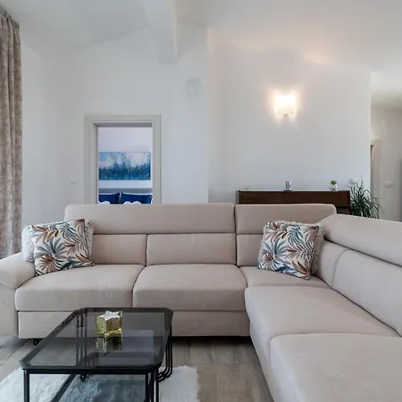 Amazing Sea View Apartment- Romantica Kaštel Štafilić Exterior foto