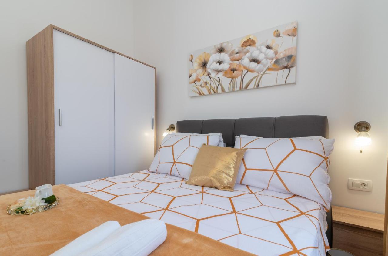 Amazing Sea View Apartment- Romantica